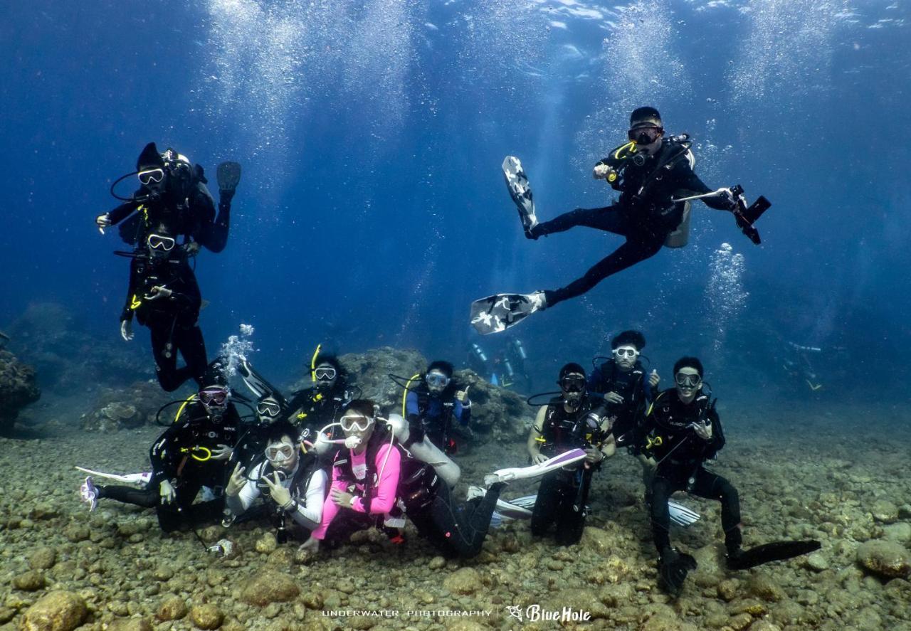 藍洞潛水blue Hole Dive Center Bed & Breakfast ย่านเมืองเก่าเฮ้งชุน ภายนอก รูปภาพ